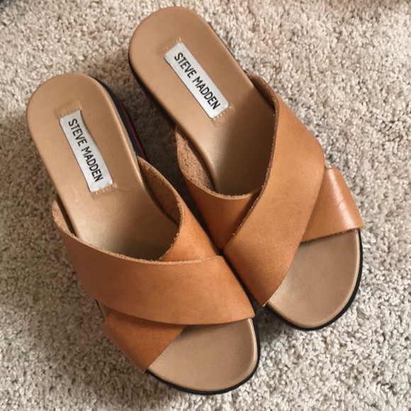 Steve Madden Platform Sandals - Picture 3 of 5